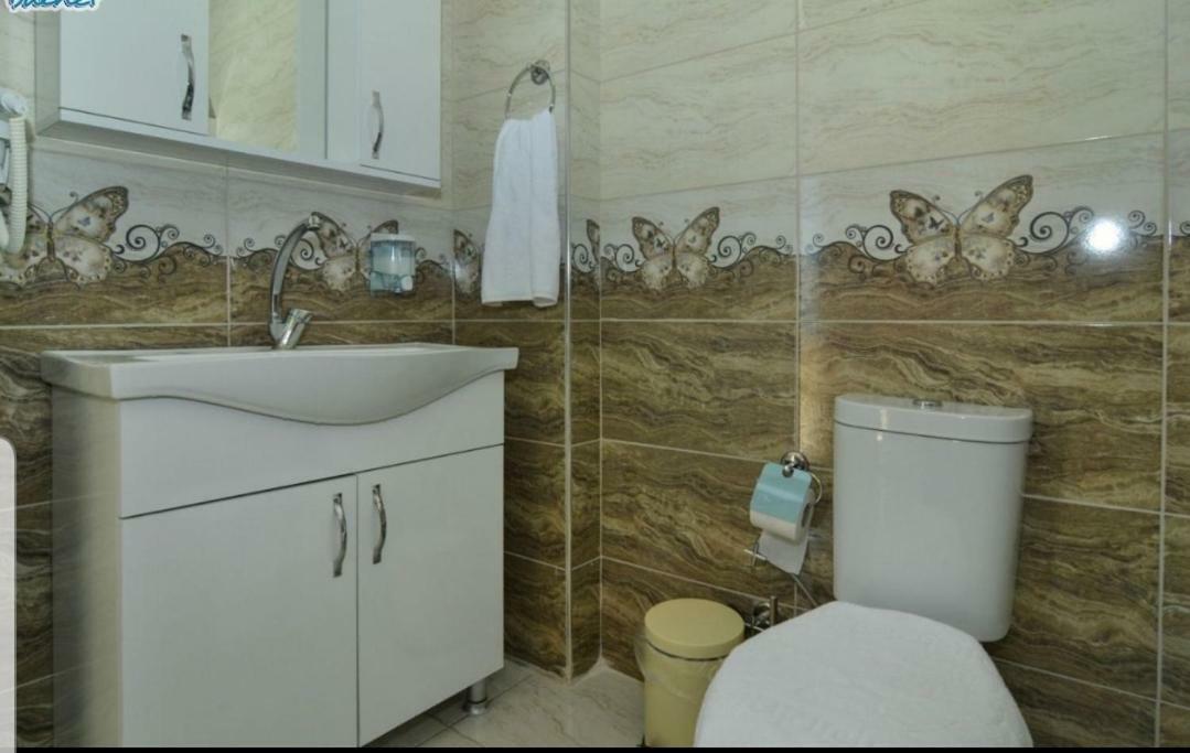 Erpey Ferah Apart Otel Burhaniye Ngoại thất bức ảnh